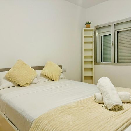 Pisos Baraja Gl Apartment Madrid Exterior photo